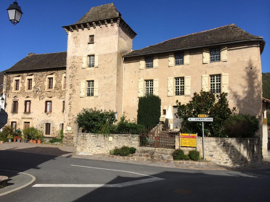 Portail Haut Bed and Breakfast Previnquieres Exterior foto