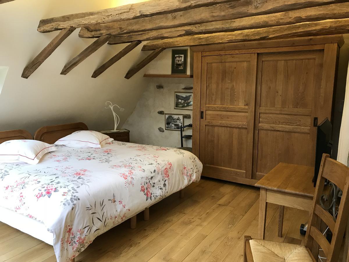 Portail Haut Bed and Breakfast Previnquieres Exterior foto