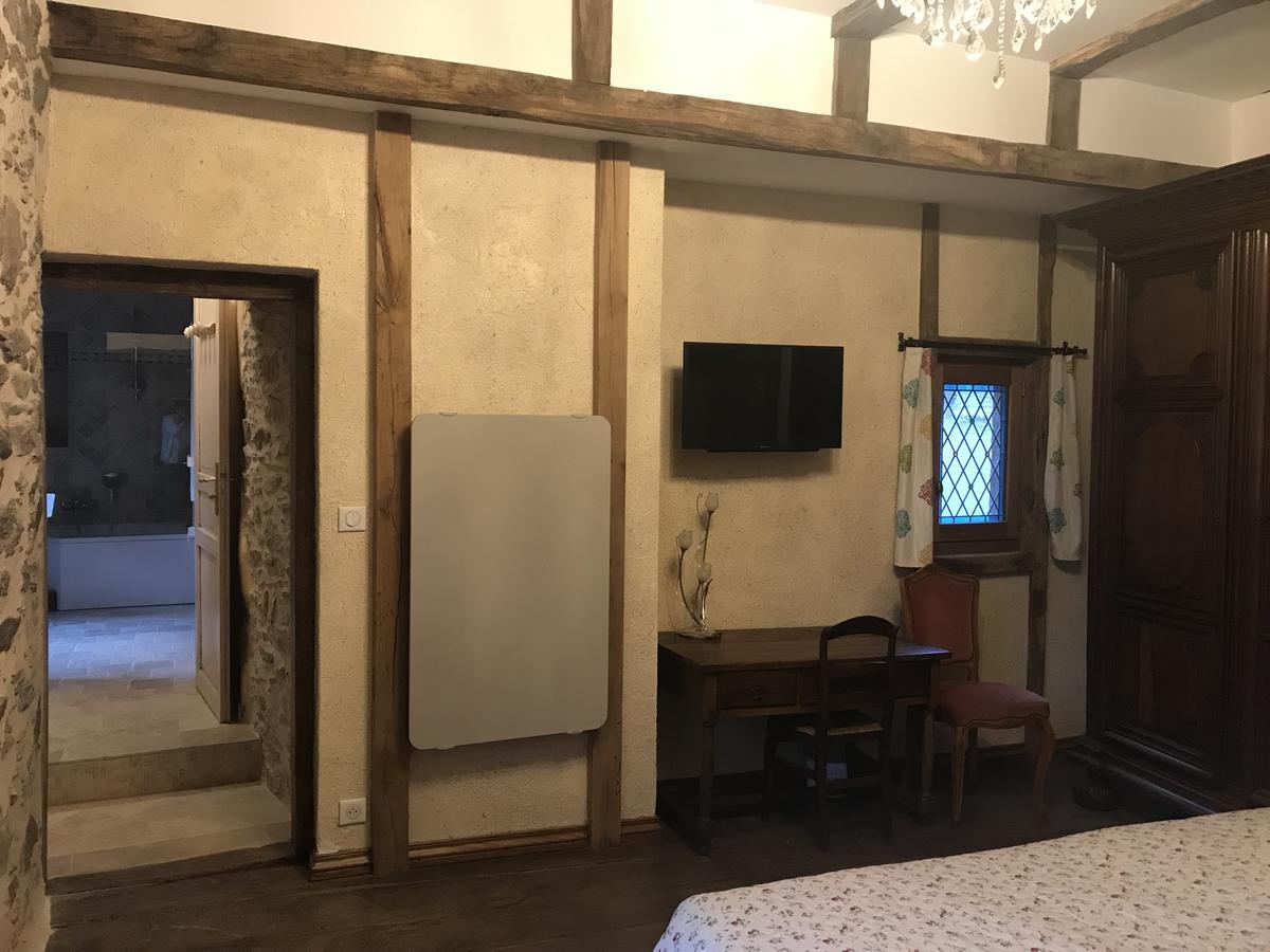 Portail Haut Bed and Breakfast Previnquieres Exterior foto