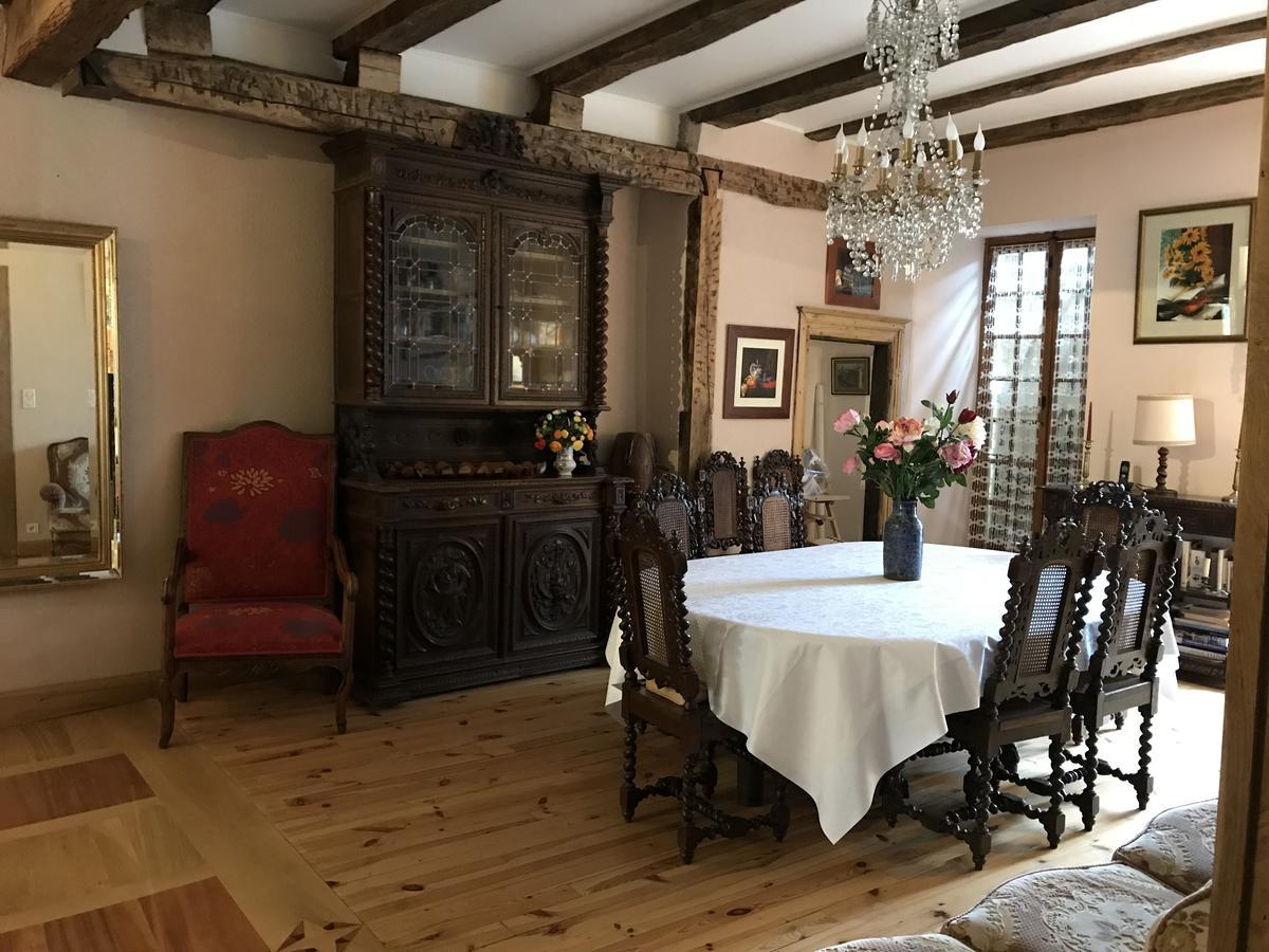 Portail Haut Bed and Breakfast Previnquieres Exterior foto