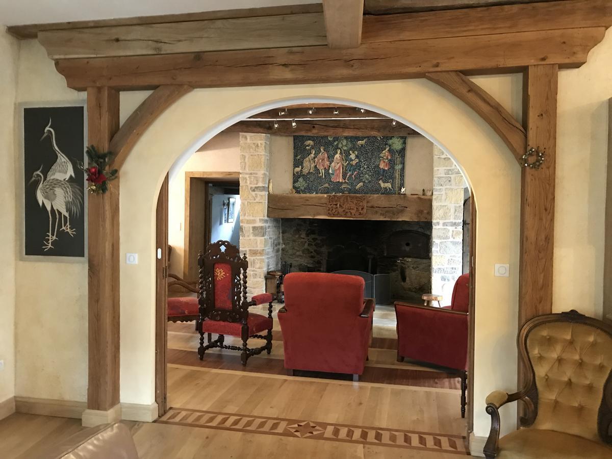 Portail Haut Bed and Breakfast Previnquieres Exterior foto