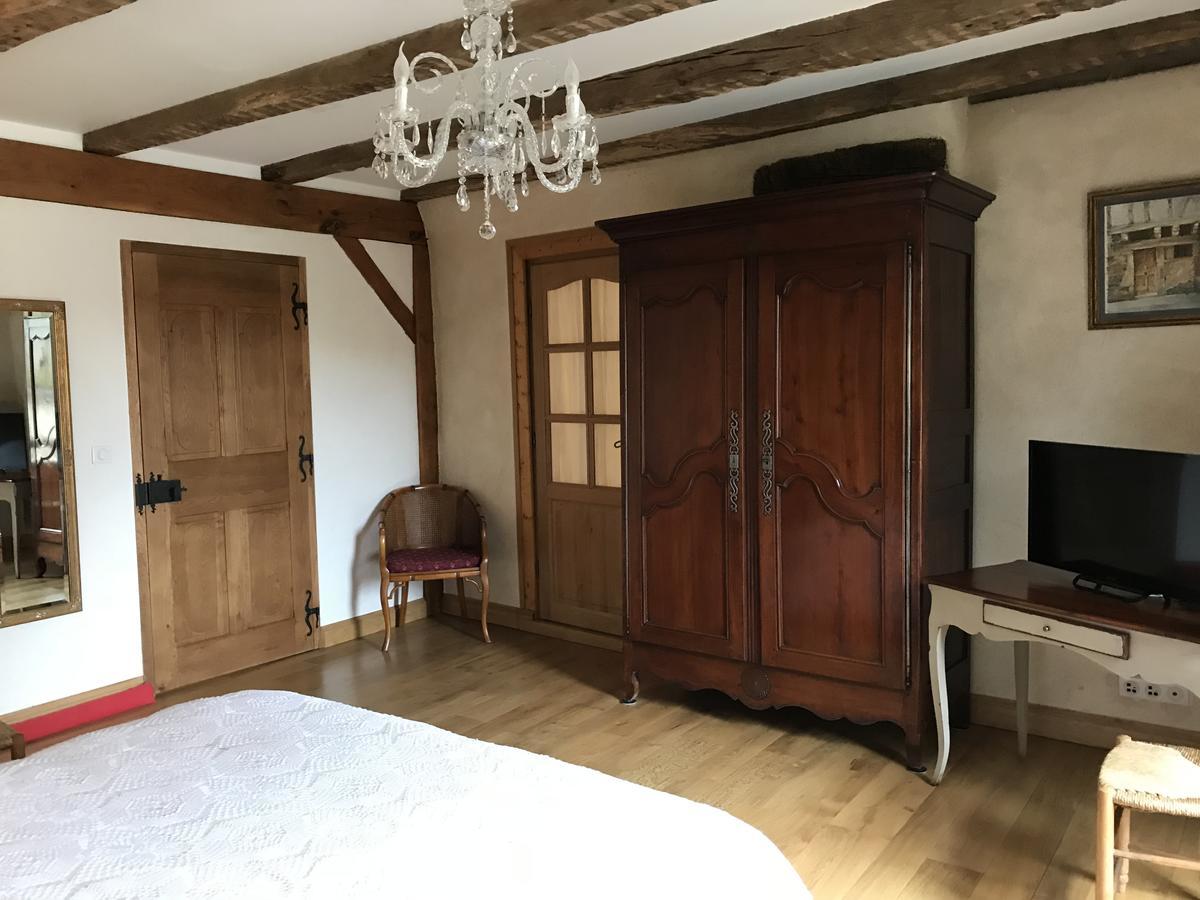 Portail Haut Bed and Breakfast Previnquieres Exterior foto