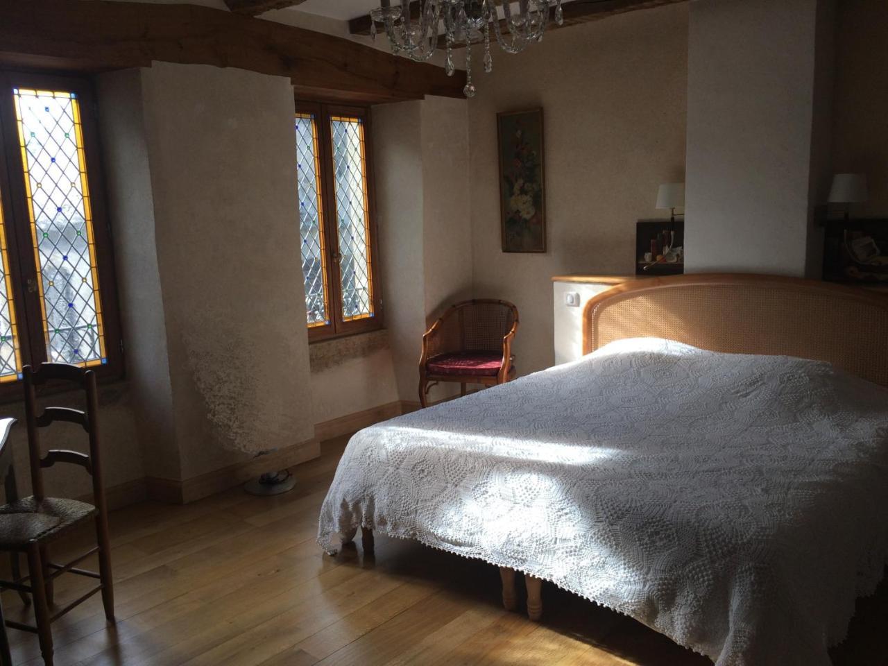 Portail Haut Bed and Breakfast Previnquieres Exterior foto