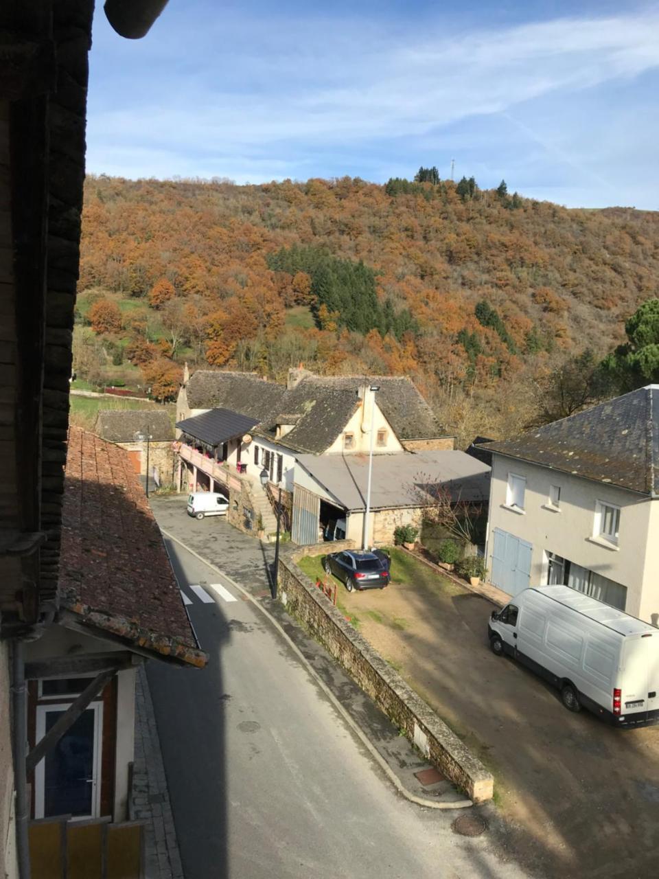 Portail Haut Bed and Breakfast Previnquieres Exterior foto